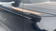 Land Rover Range Rover Evoque 2.0 D200 R-Dynamic HSE 5dr Auto Diesel Hatchback